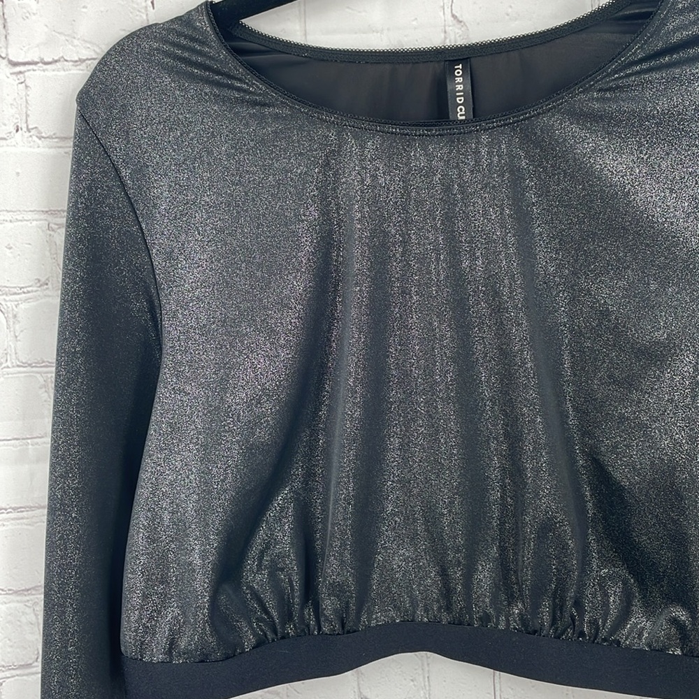 Torrid Curve 2x Shimmery Sparkly Fun Crop Top Ela… - image 2